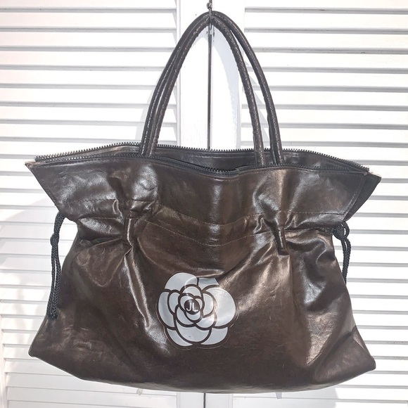 Brown tote bag with cinched sides and floral print - Picture 1 of 10